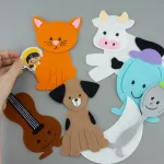 Hey Diddle Diddle felt set with laminated bo peep hiding